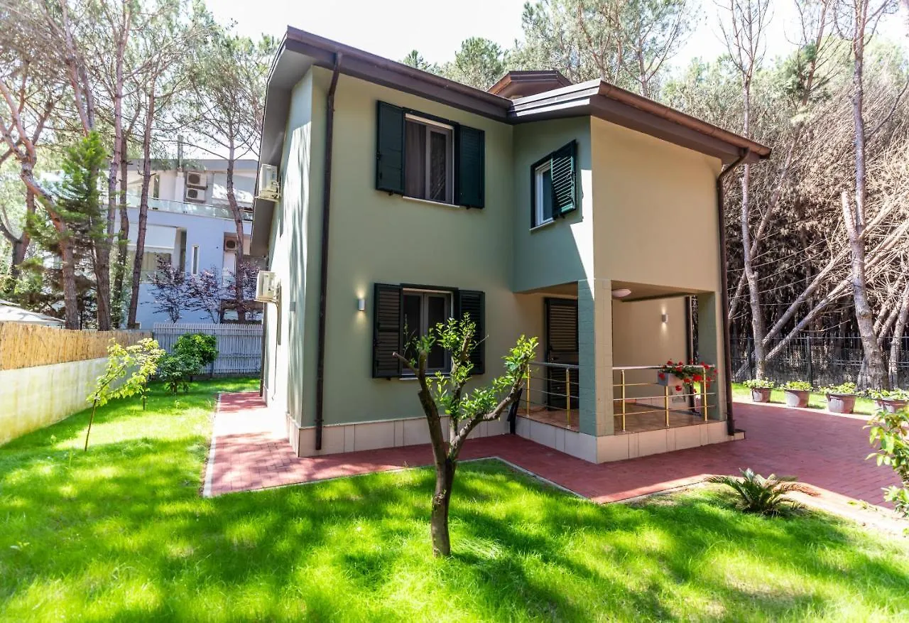 Villa Forest Cottage - Middle Of Forest & Near The Beach Golem