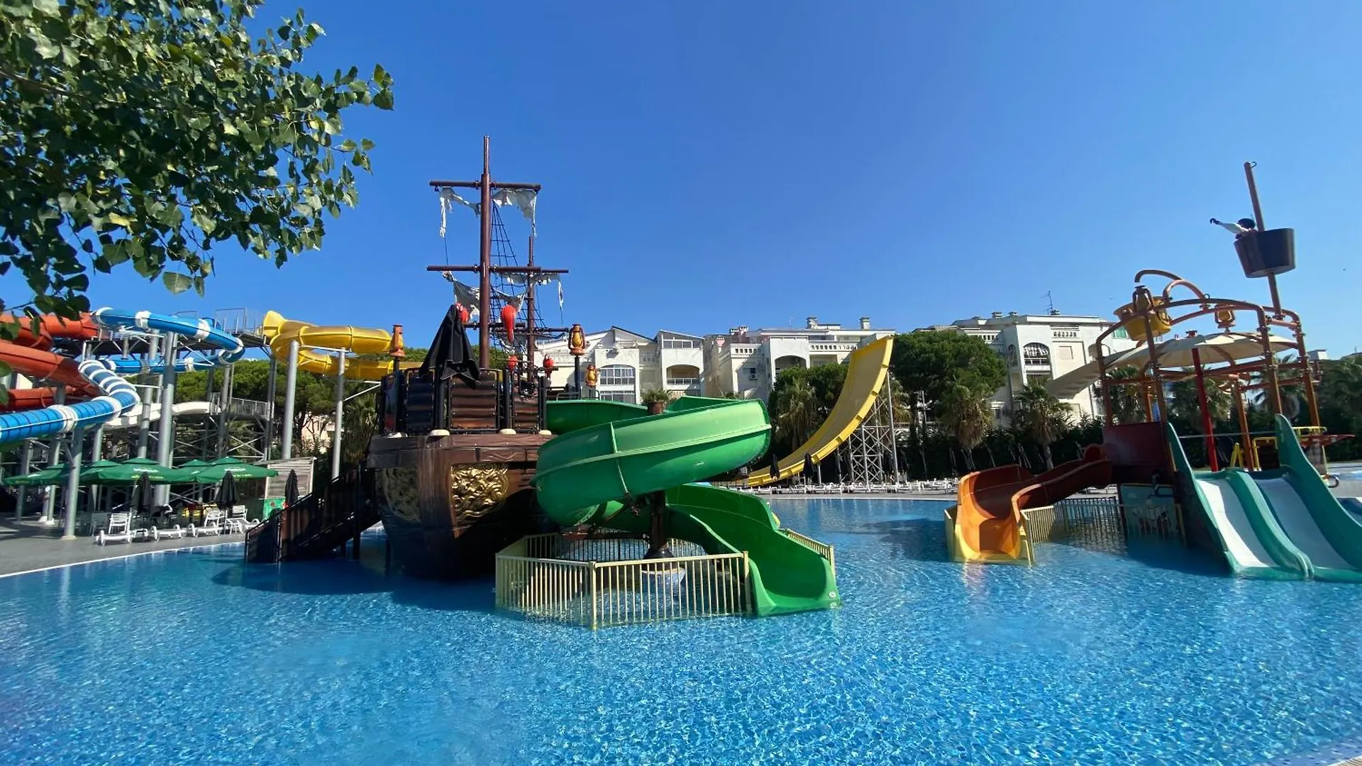 Villa Forest Cottage - Middle Of Forest & Near The Beach Golem  Albania